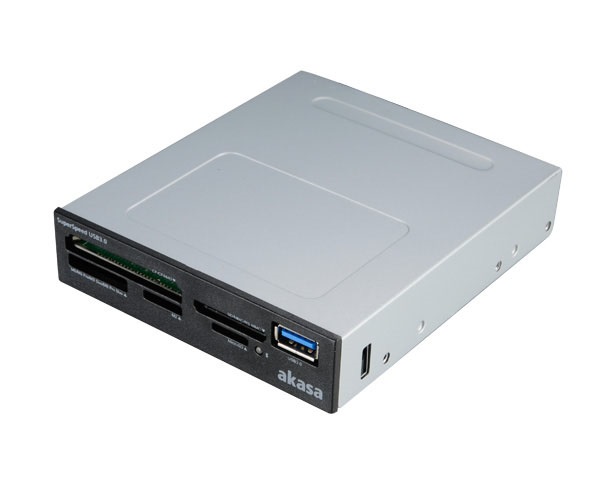 AKASA USB 3.0 intern� ��ta�ka karet SD 4.0