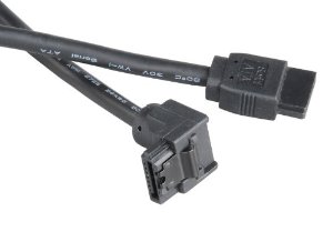 AKASA - �ern� 6Gb/s SATA3 kabel 90� - 100 cm