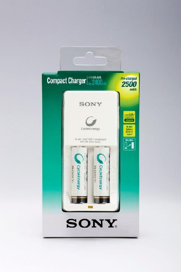 Sony NiMH Compact nab�je�ka BCG-34HW2GN,2x 2500mAh