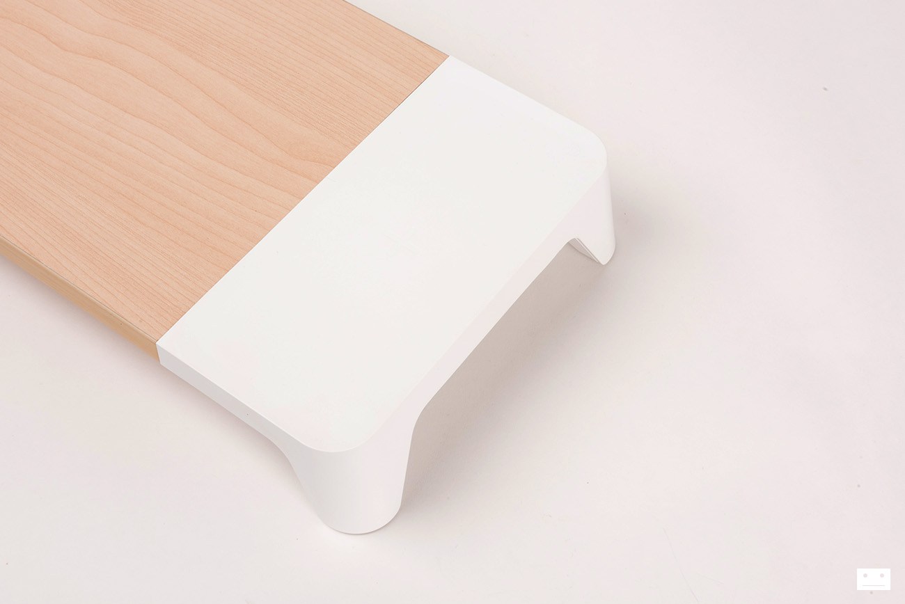 Woody Wireless Charger - podstavec s nab�je�kou