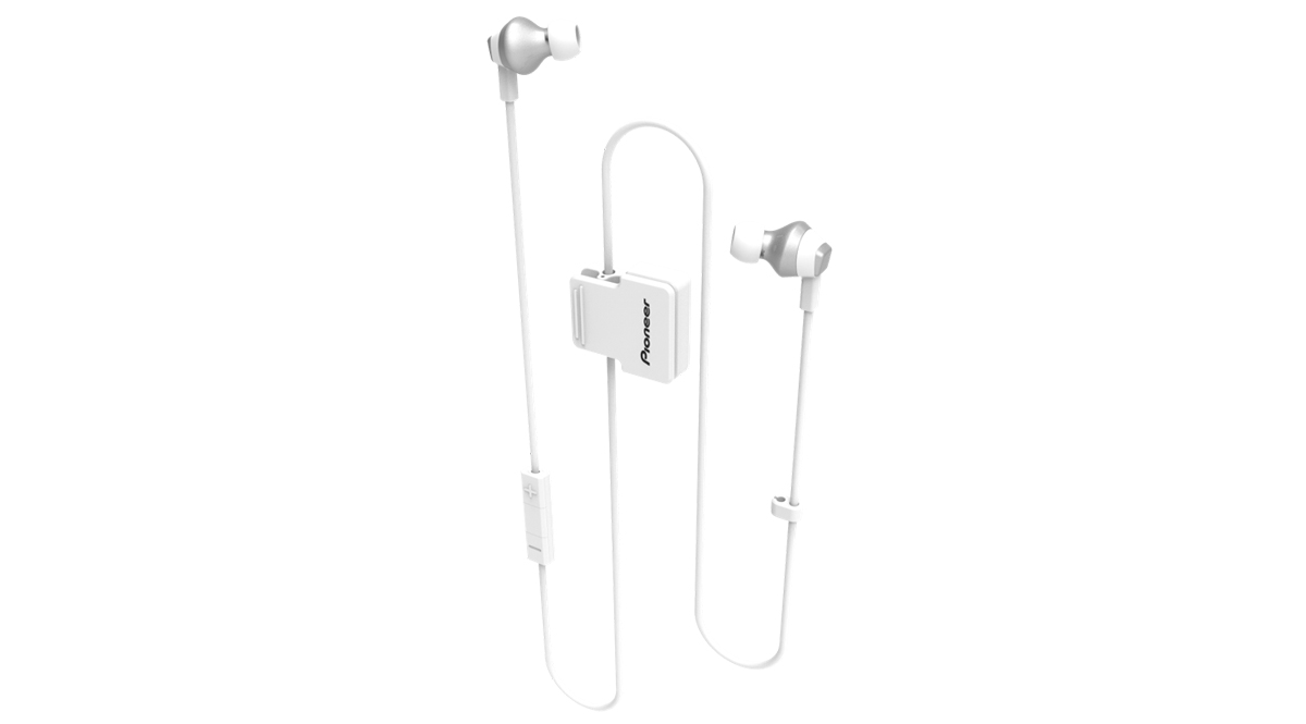 Pioneer �puntov� sluch�tka s Bluetooth, b�l�