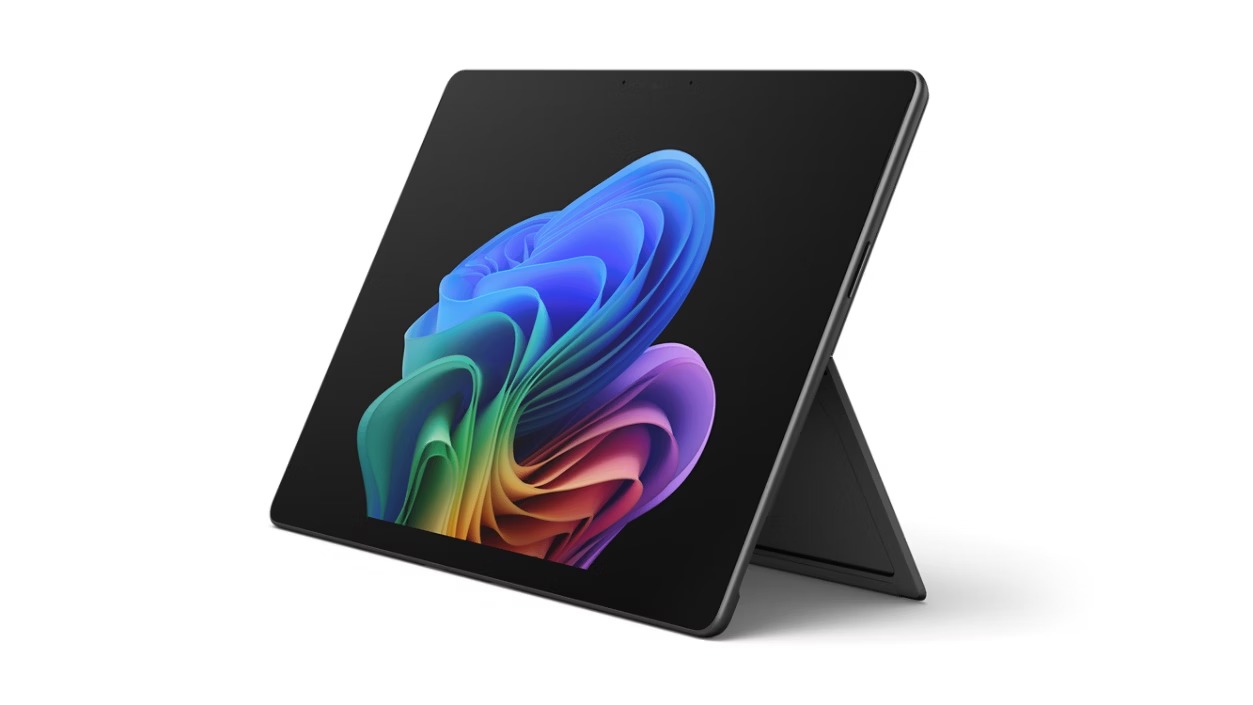 Microsoft Surface Pro 13'' (12. edice)/U7-366H/13''/2880x1920/T/16GB/256GB/Intel int/W11P/Black/2R
