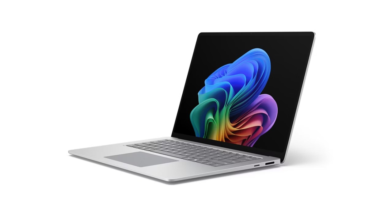 Microsoft Surface Laptop 15'' (8. edice)/UX7-368H/15''/3270x2180/T/32GB/256GB/Intel int/W11P/Platinum/