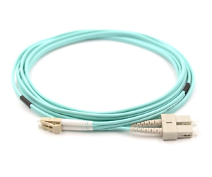 Optický patch cord Duplex LC-SC 50/125 20m OM4