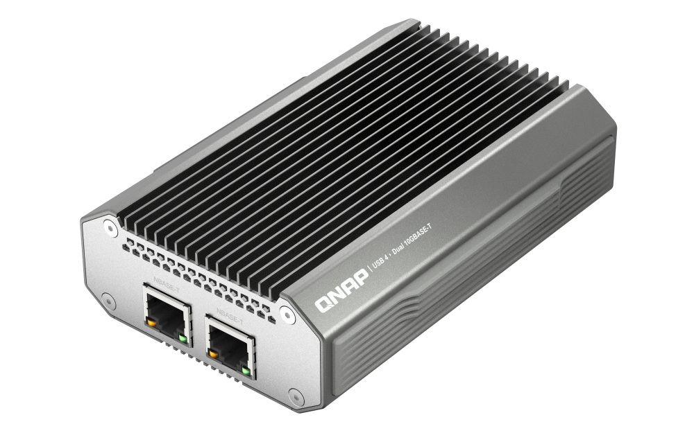 QNAP QNA-UC10G2T - adaptér USB-C 4 (podpora Thunderbolt 3 a 4) na 2x 10GbE NBASE-T(pasivní chlazení)