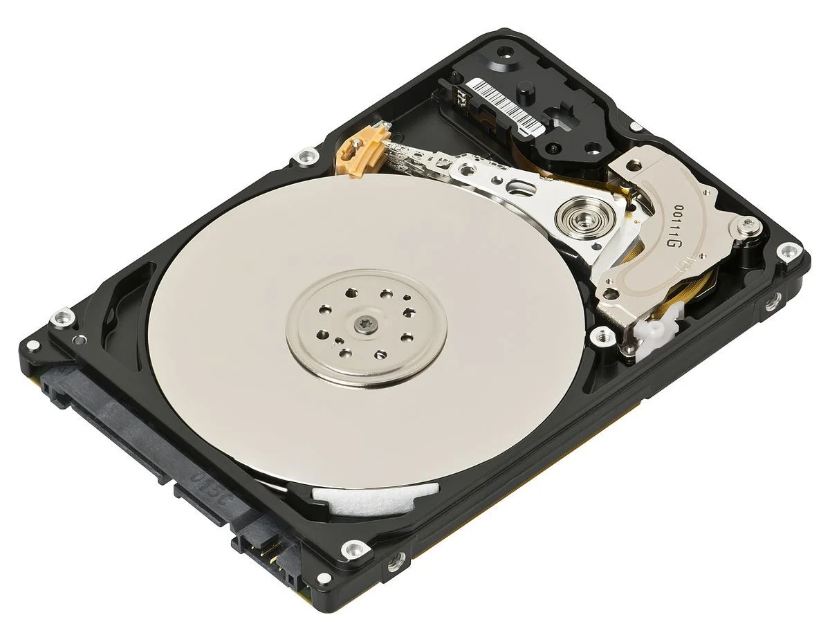 ThinkSystem 2.5'' 300GB 10K SAS 12Gb HS 512n HDD